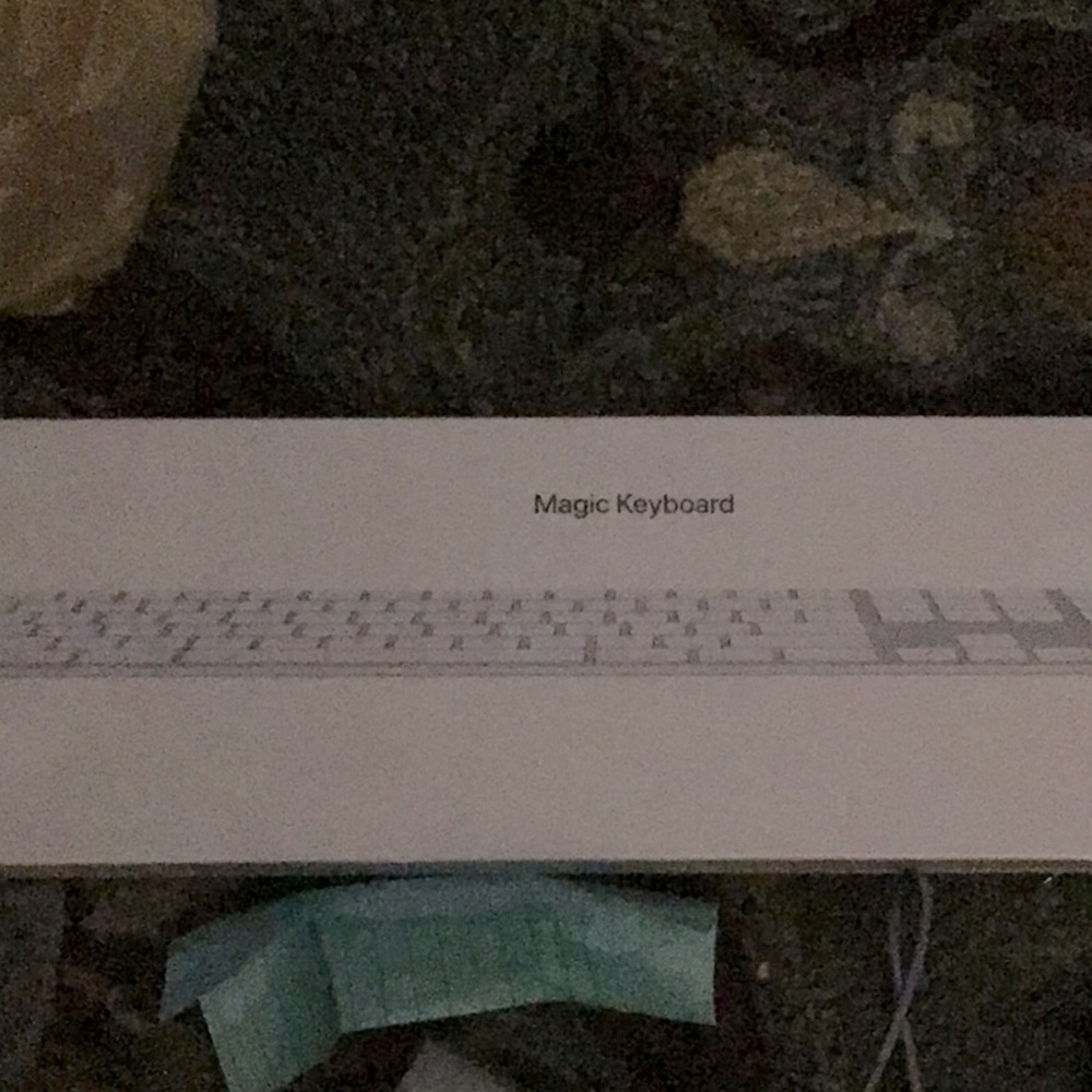 Magical keyboard brandnew Bluetooth keyboard compatible with a Mac book. ''